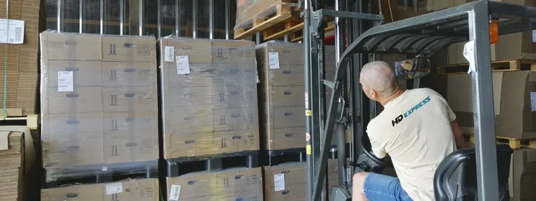 Stockage et logistique à Pontarlier avec gestion de palettes en entrepôt à Pontarlier